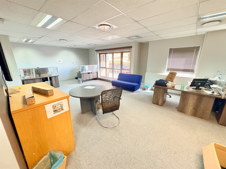 To Let Commercial Property for Rent in Bedfordview Gauteng