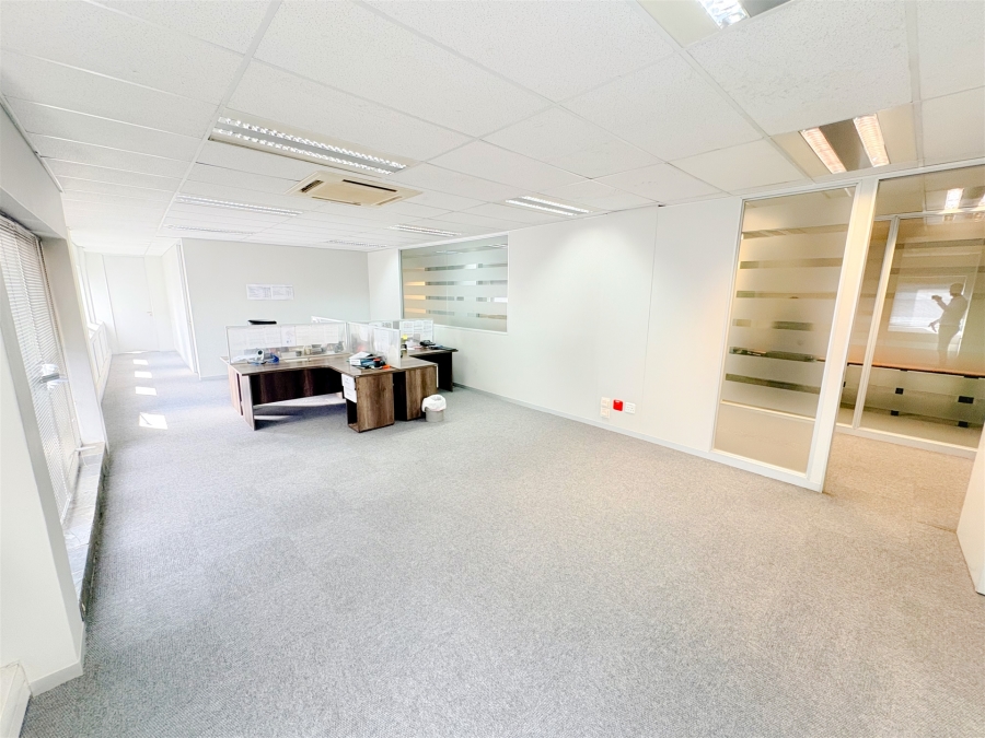 To Let Commercial Property for Rent in Bedfordview Gauteng