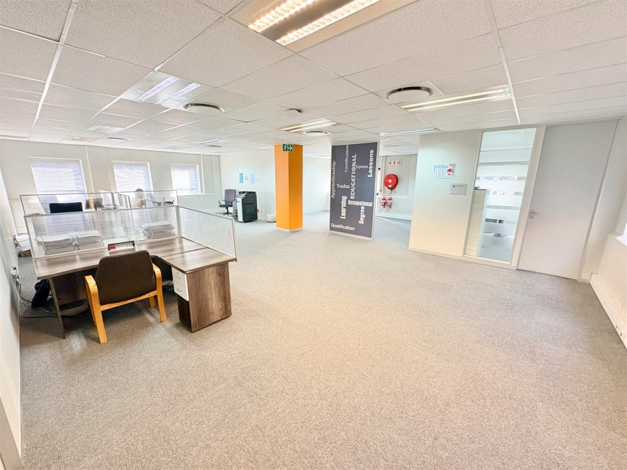 To Let Commercial Property for Rent in Bedfordview Gauteng