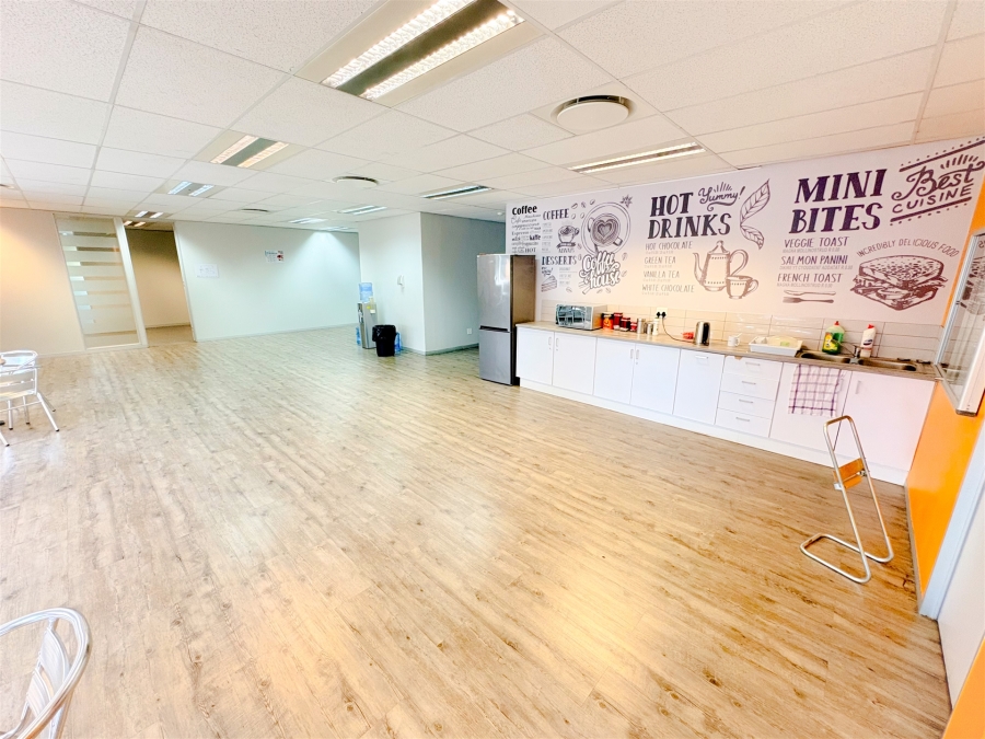 To Let Commercial Property for Rent in Bedfordview Gauteng