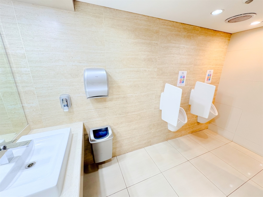 To Let Commercial Property for Rent in Bedfordview Gauteng