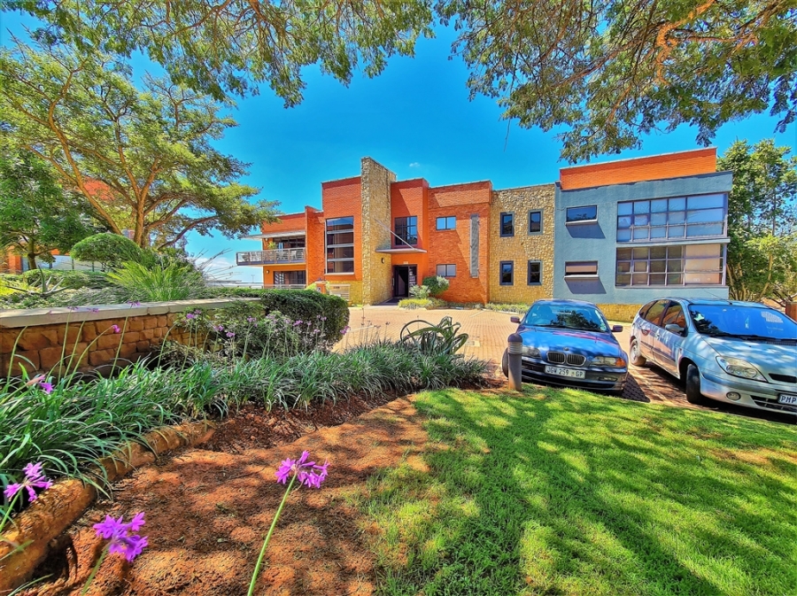 To Let Commercial Property for Rent in Allens Nek Gauteng