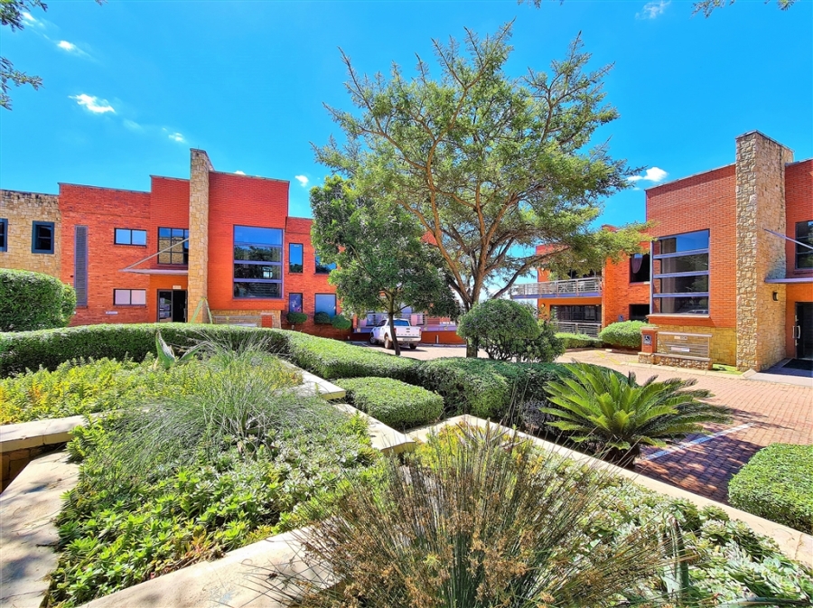 To Let Commercial Property for Rent in Allens Nek Gauteng