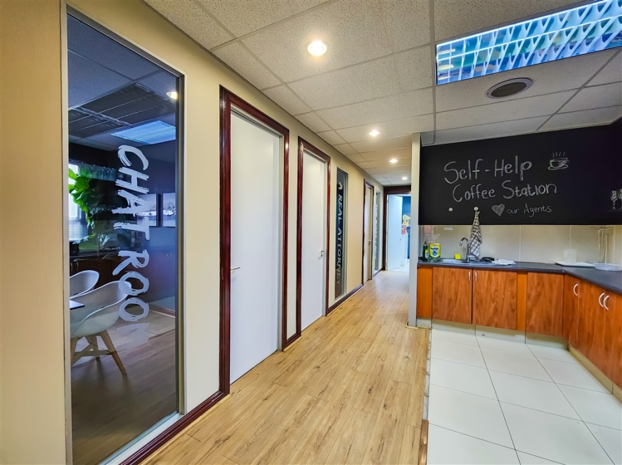 To Let Commercial Property for Rent in Allens Nek Gauteng