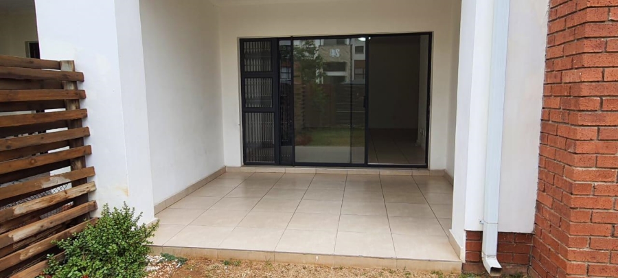 To Let 3 Bedroom Property for Rent in Greenstone Hill Gauteng