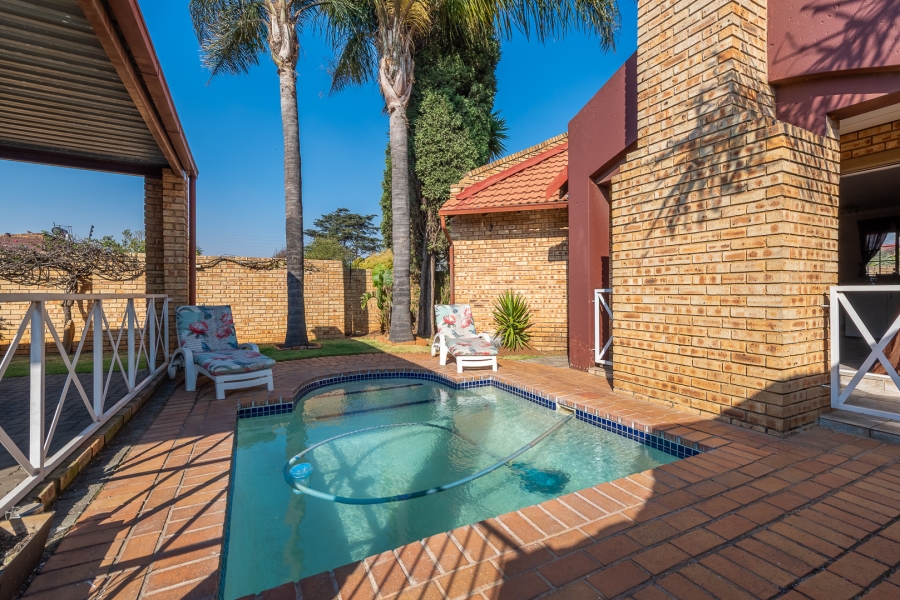 2 Bedroom Property for Sale in Union Gauteng