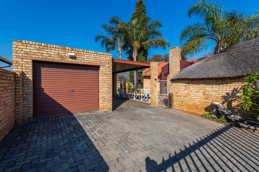 2 Bedroom Property for Sale in Union Gauteng