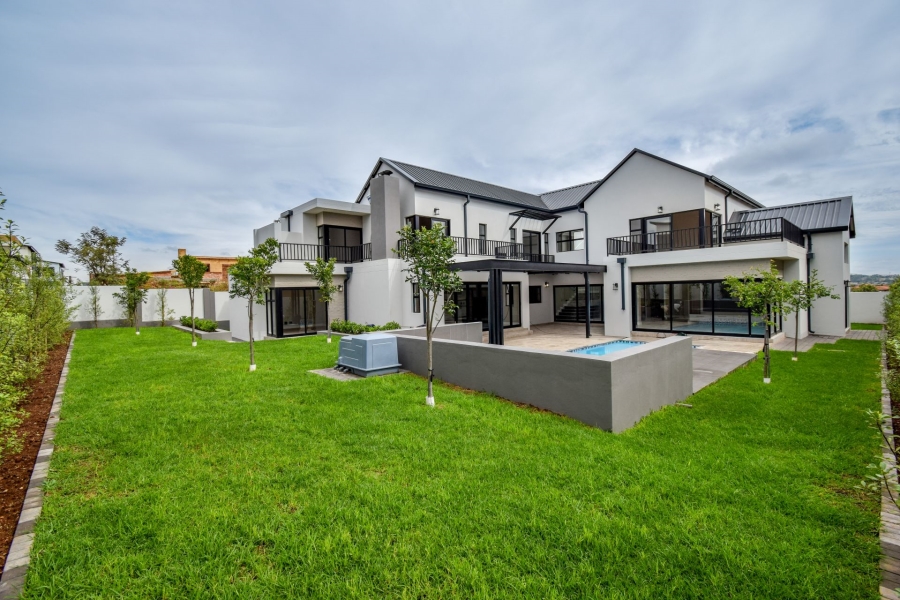 6 Bedroom Property for Sale in Midstream Heights Gauteng