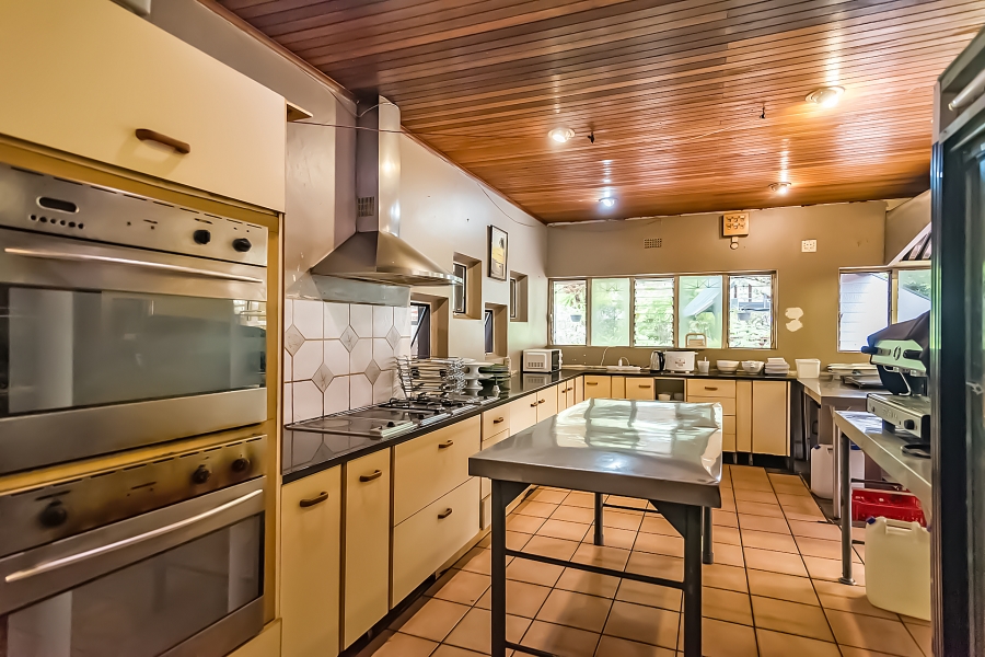 8 Bedroom Property for Sale in Lanseria Gauteng