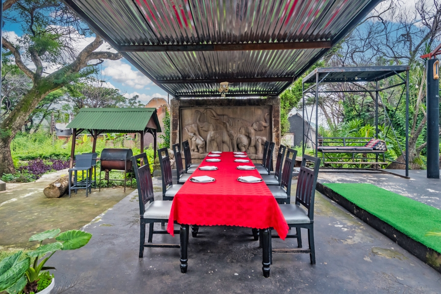 8 Bedroom Property for Sale in Lanseria Gauteng