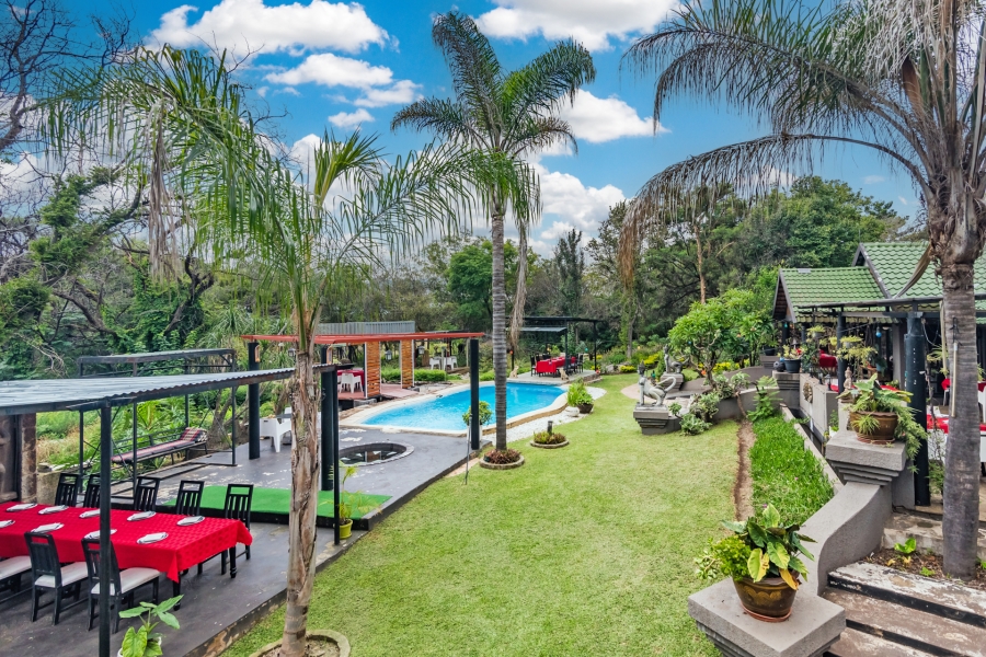 8 Bedroom Property for Sale in Lanseria Gauteng