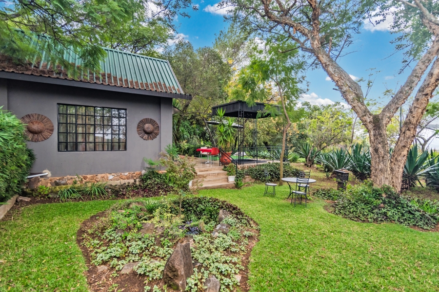 8 Bedroom Property for Sale in Lanseria Gauteng