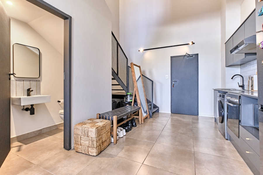2 Bedroom Property for Sale in Sandown Gauteng