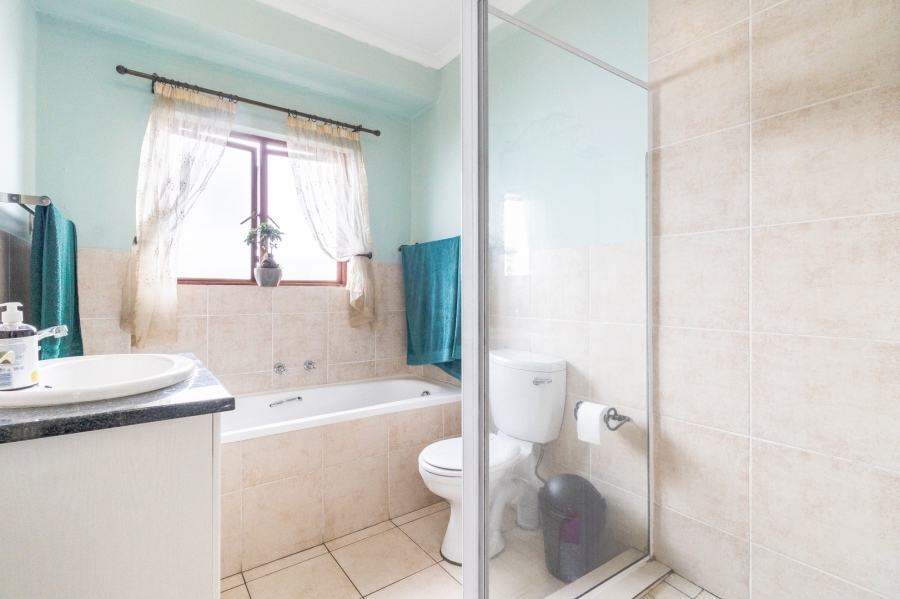 2 Bedroom Property for Sale in Paulshof Gauteng