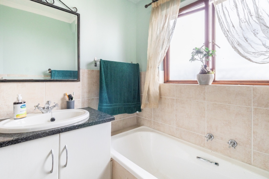 2 Bedroom Property for Sale in Paulshof Gauteng