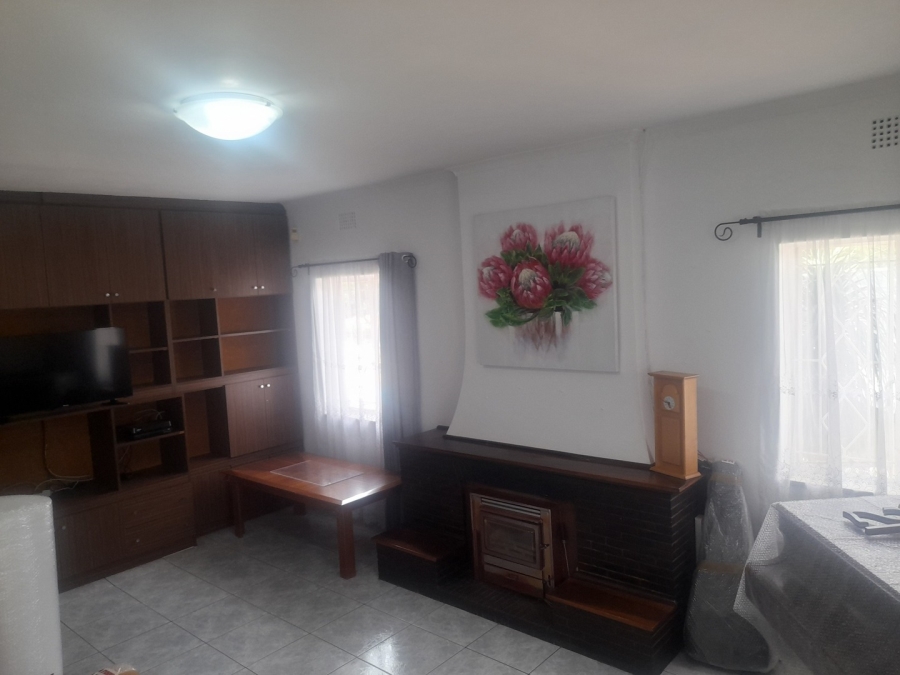 3 Bedroom Property for Sale in Linmeyer Gauteng