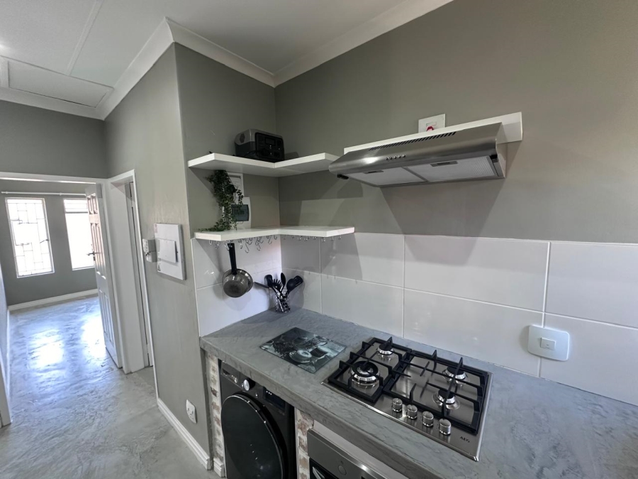 2 Bedroom Property for Sale in Pierre Van Ryneveld Gauteng