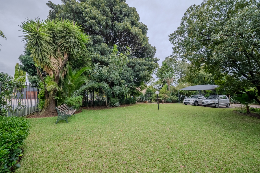 3 Bedroom Property for Sale in Garsfontein Gauteng