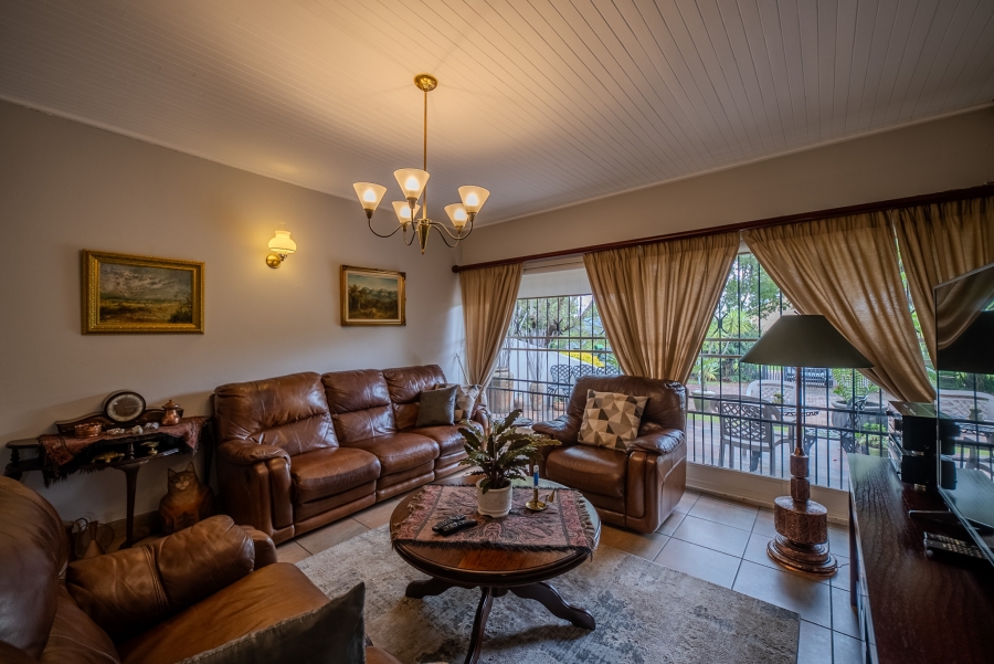 3 Bedroom Property for Sale in Garsfontein Gauteng