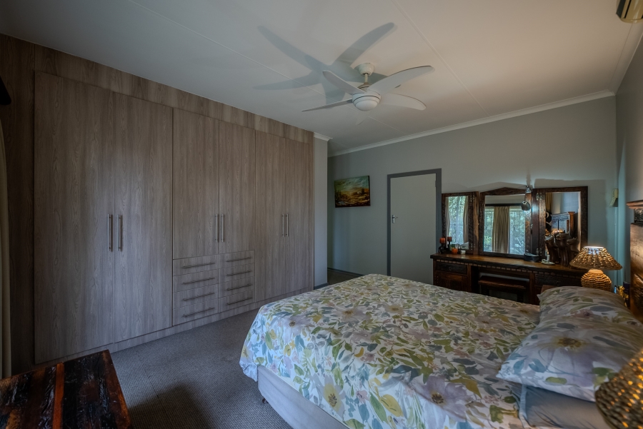 3 Bedroom Property for Sale in Garsfontein Gauteng