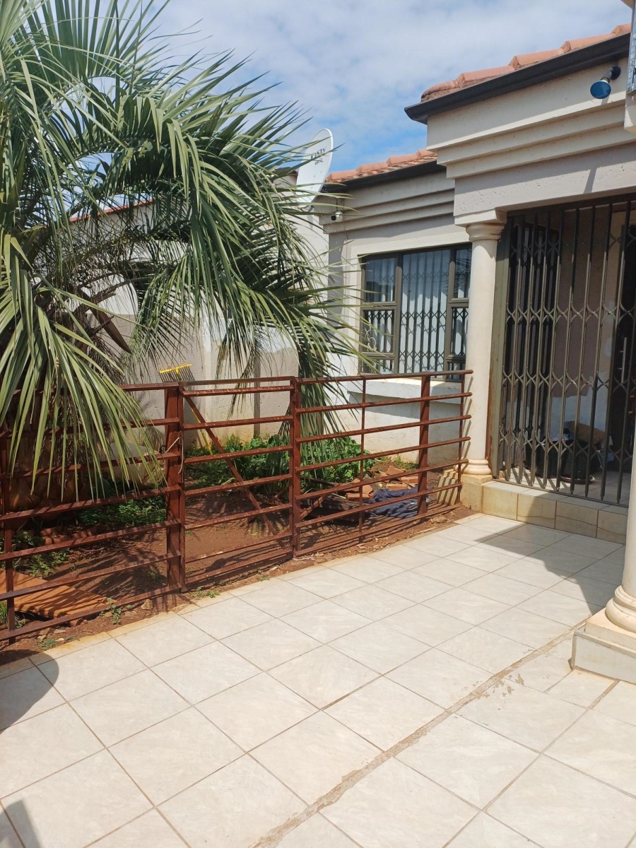 3 Bedroom Property for Sale in Vosloorus Ext 7 Gauteng