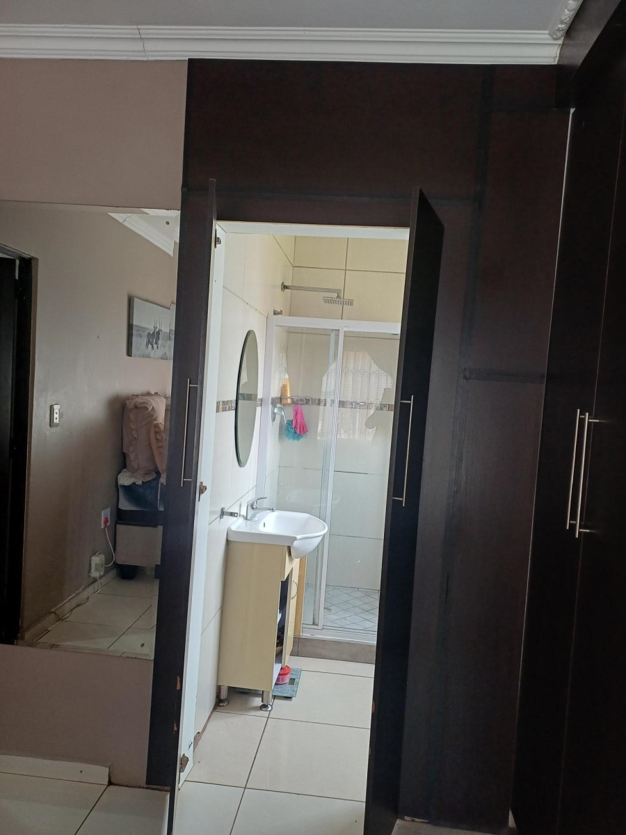 3 Bedroom Property for Sale in Vosloorus Ext 7 Gauteng