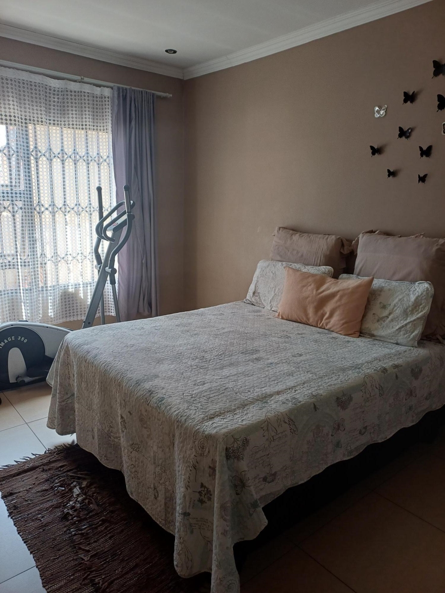 3 Bedroom Property for Sale in Vosloorus Ext 7 Gauteng