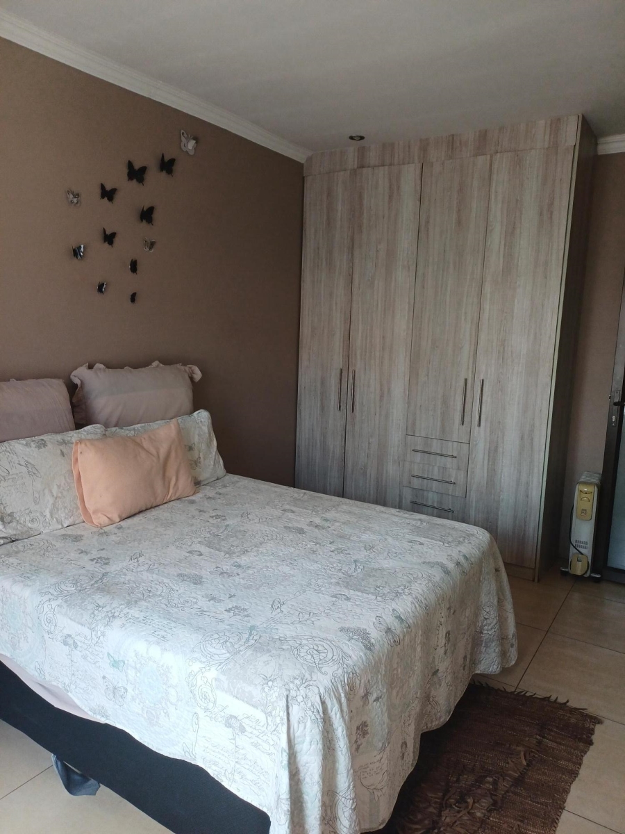 3 Bedroom Property for Sale in Vosloorus Ext 7 Gauteng