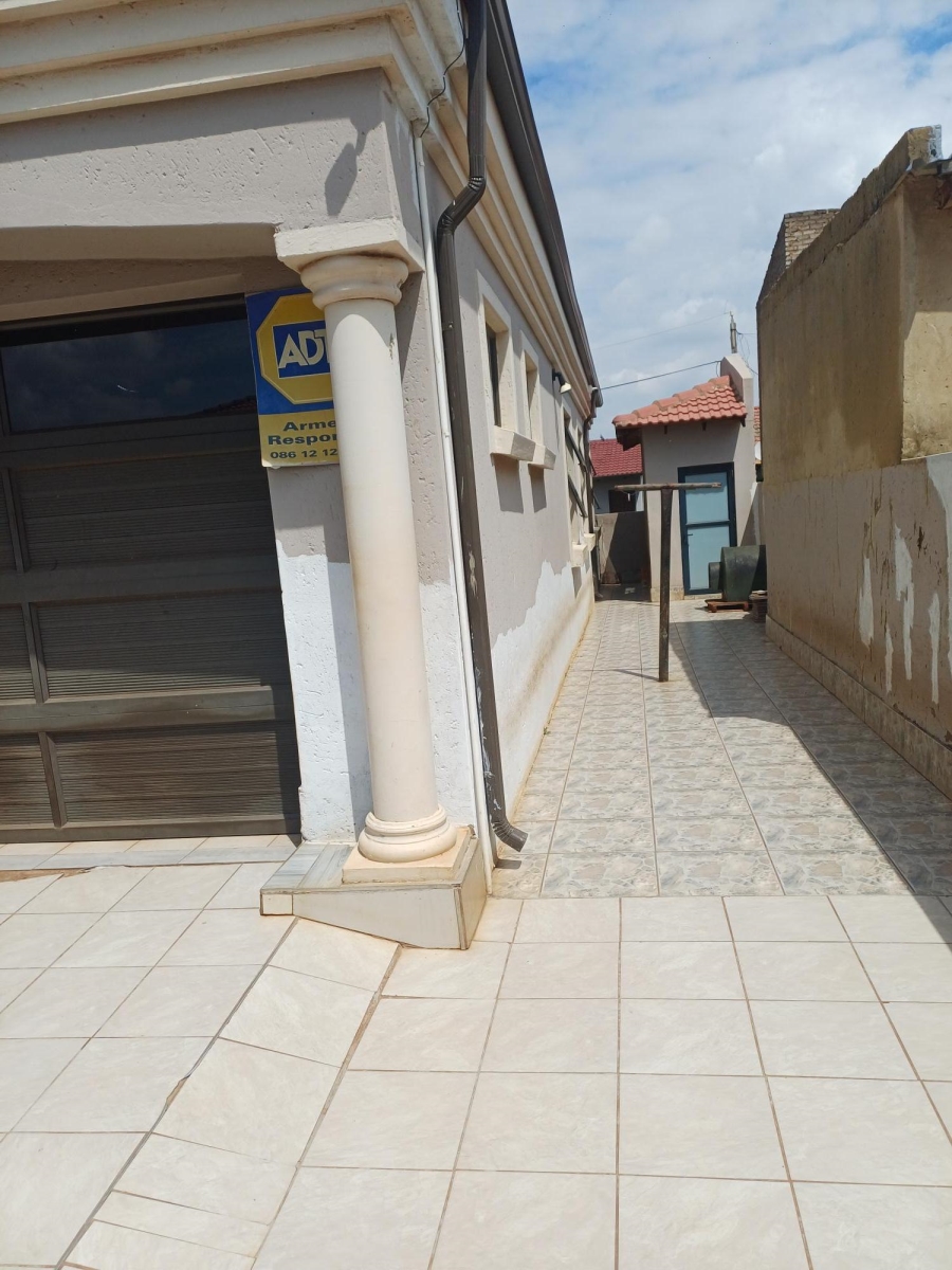 3 Bedroom Property for Sale in Vosloorus Ext 7 Gauteng