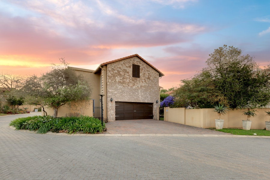 3 Bedroom Property for Sale in Broadacres Gauteng