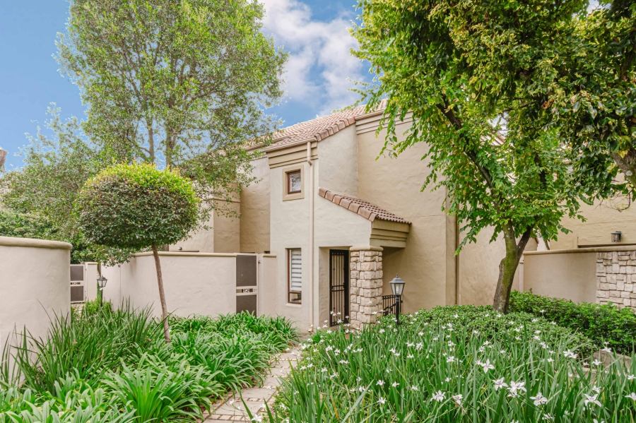 To Let 3 Bedroom Property for Rent in Lonehill Gauteng