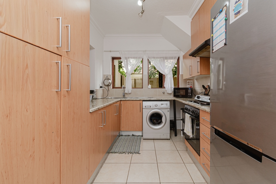 To Let 3 Bedroom Property for Rent in Lonehill Gauteng