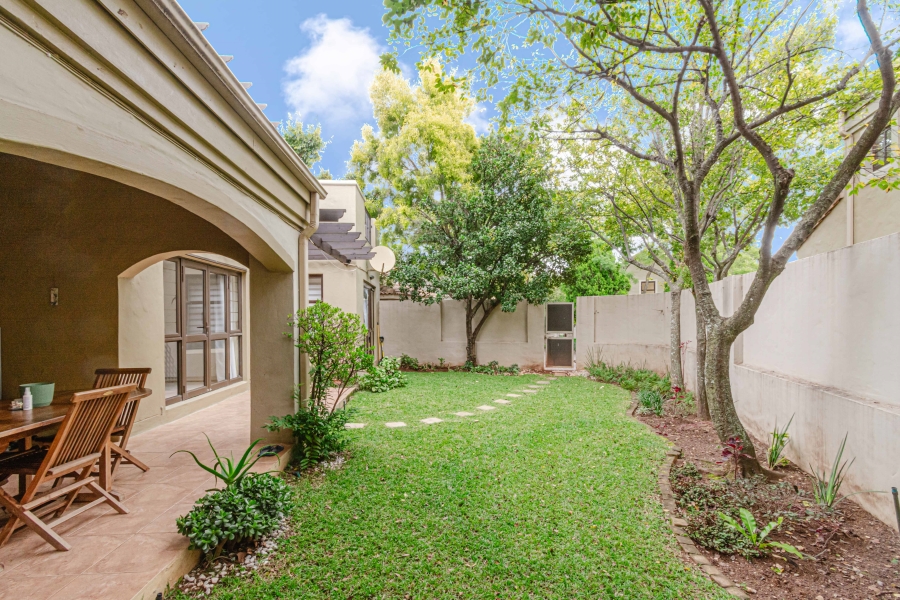 To Let 3 Bedroom Property for Rent in Lonehill Gauteng