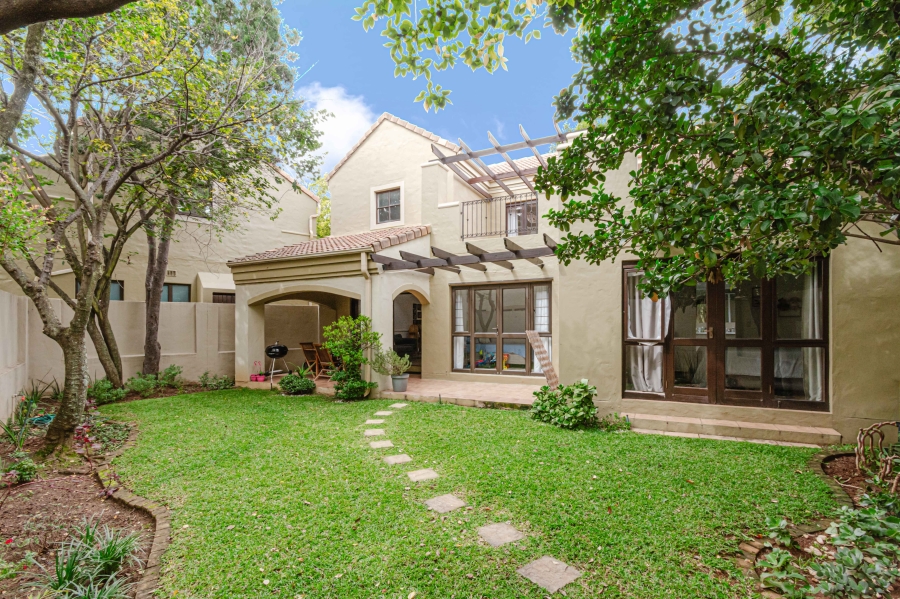 To Let 3 Bedroom Property for Rent in Lonehill Gauteng