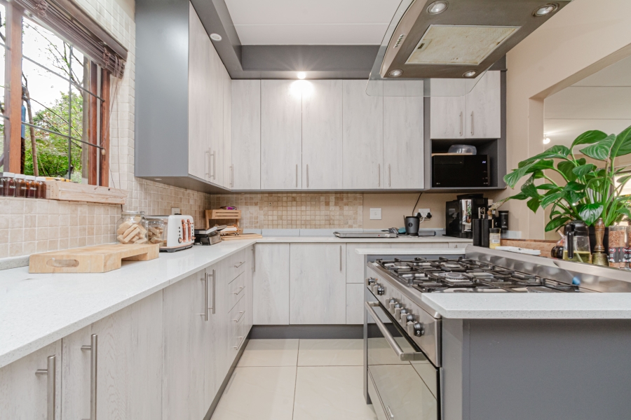 4 Bedroom Property for Sale in Craigavon Gauteng