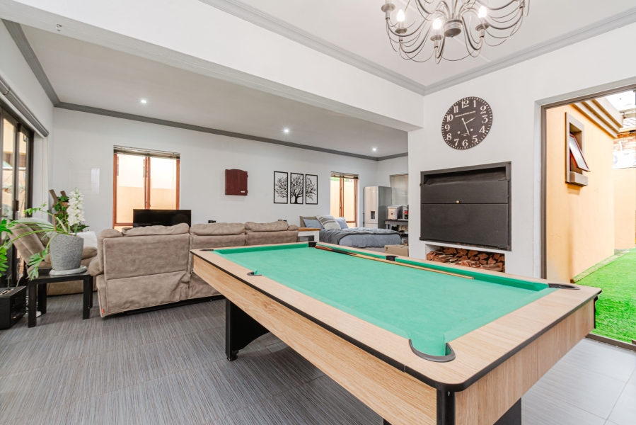 4 Bedroom Property for Sale in Craigavon Gauteng