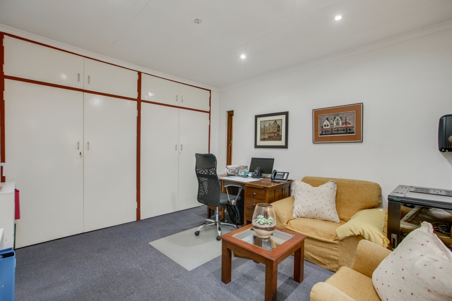 5 Bedroom Property for Sale in Bryanston Gauteng