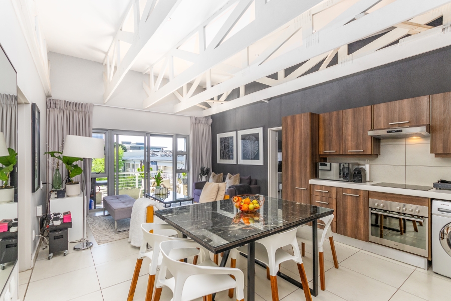 2 Bedroom Property for Sale in Atholl Gauteng