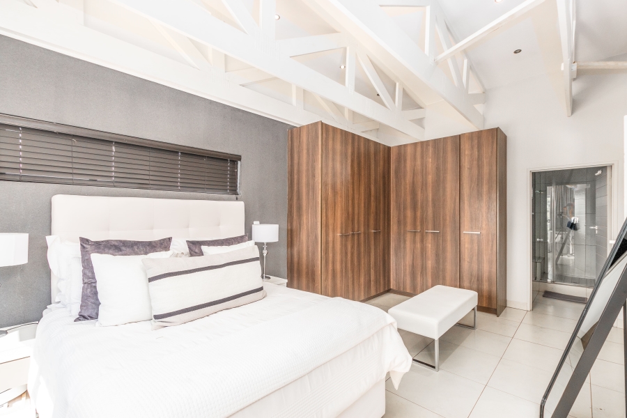 2 Bedroom Property for Sale in Atholl Gauteng