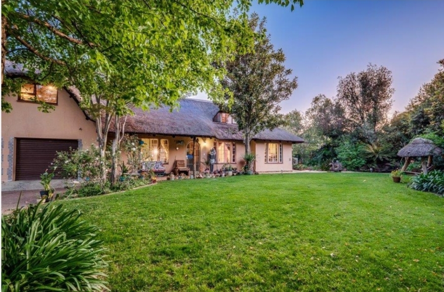 4 Bedroom Property for Sale in Weltevreden Park Gauteng