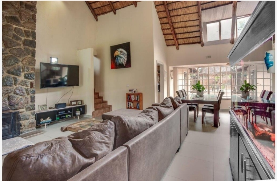 4 Bedroom Property for Sale in Weltevreden Park Gauteng