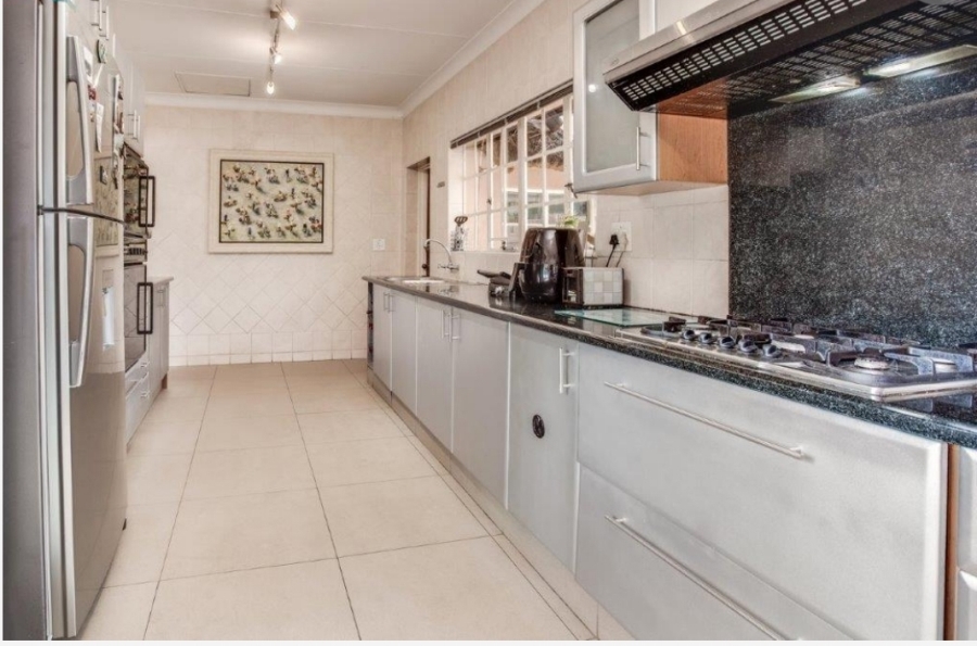 4 Bedroom Property for Sale in Weltevreden Park Gauteng