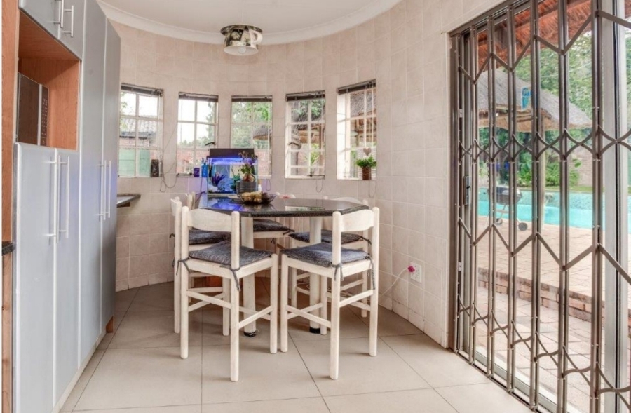 4 Bedroom Property for Sale in Weltevreden Park Gauteng
