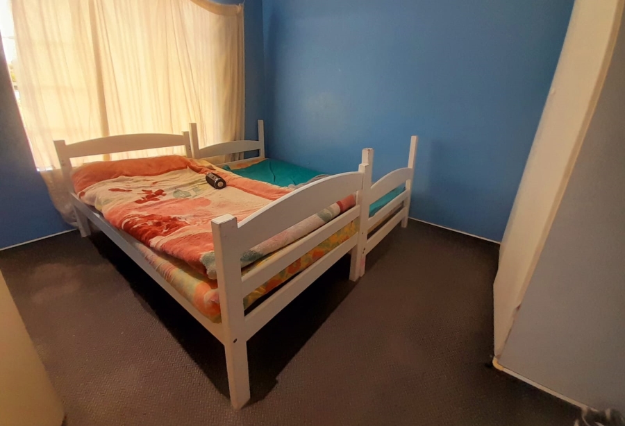To Let 2 Bedroom Property for Rent in Strubensvallei Gauteng