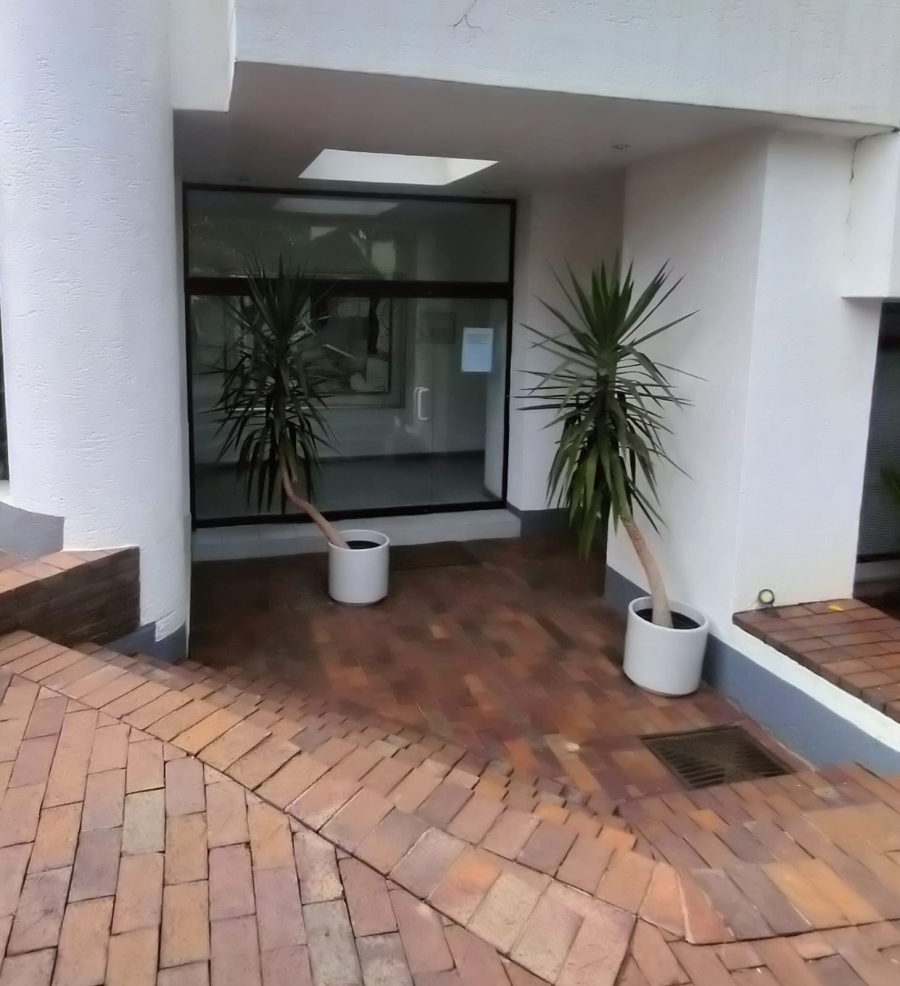 To Let Commercial Property for Rent in Kensington B Gauteng