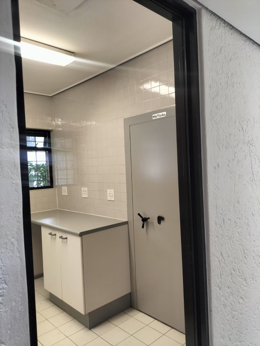 To Let Commercial Property for Rent in Kensington B Gauteng