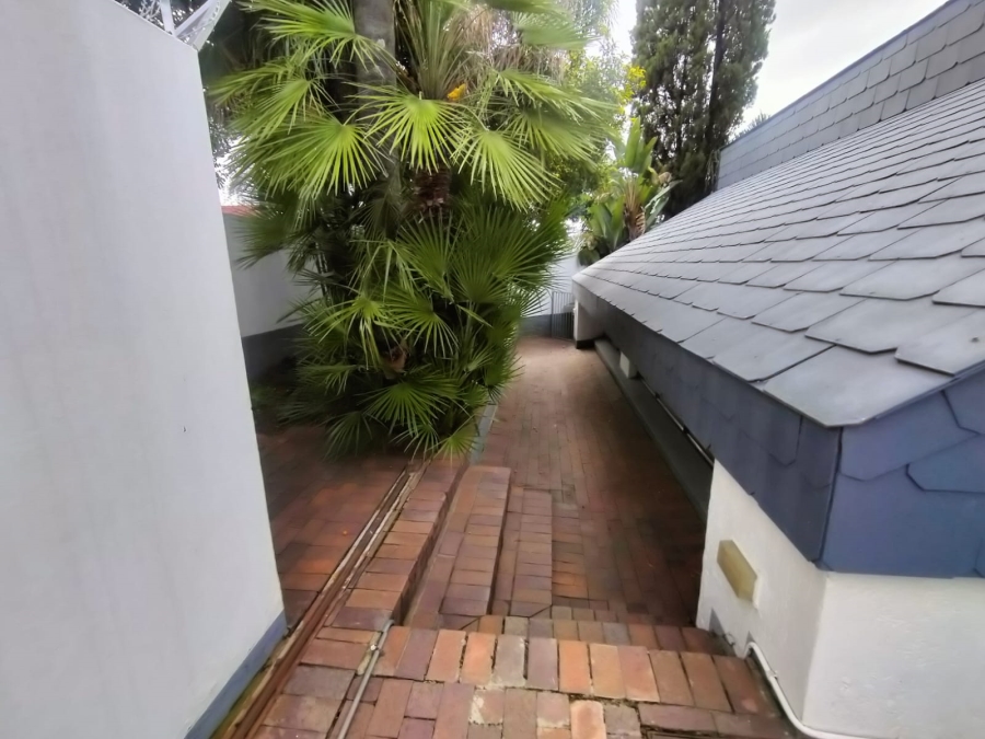To Let Commercial Property for Rent in Kensington B Gauteng