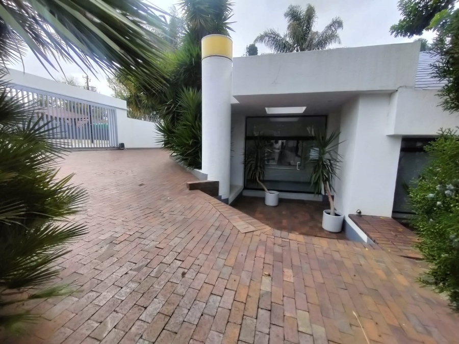 To Let Commercial Property for Rent in Kensington B Gauteng