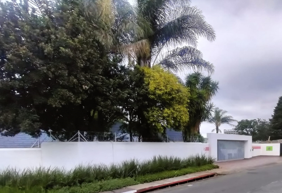 To Let Commercial Property for Rent in Kensington B Gauteng