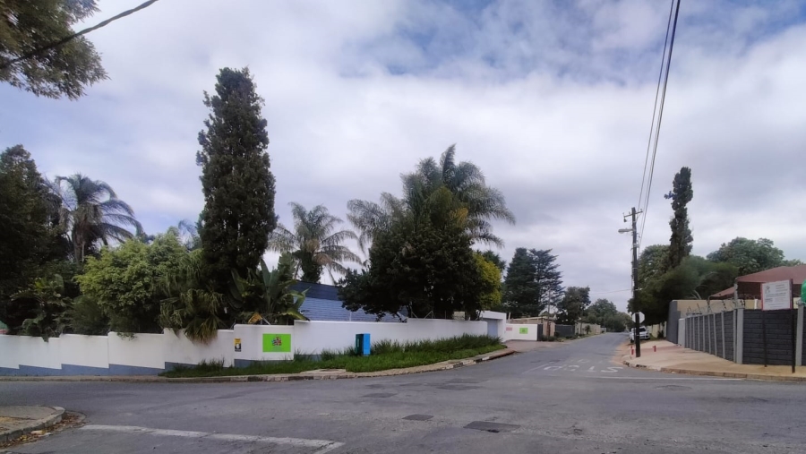 To Let Commercial Property for Rent in Kensington B Gauteng